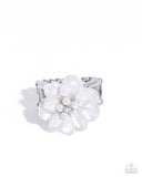 pinched-petals-white