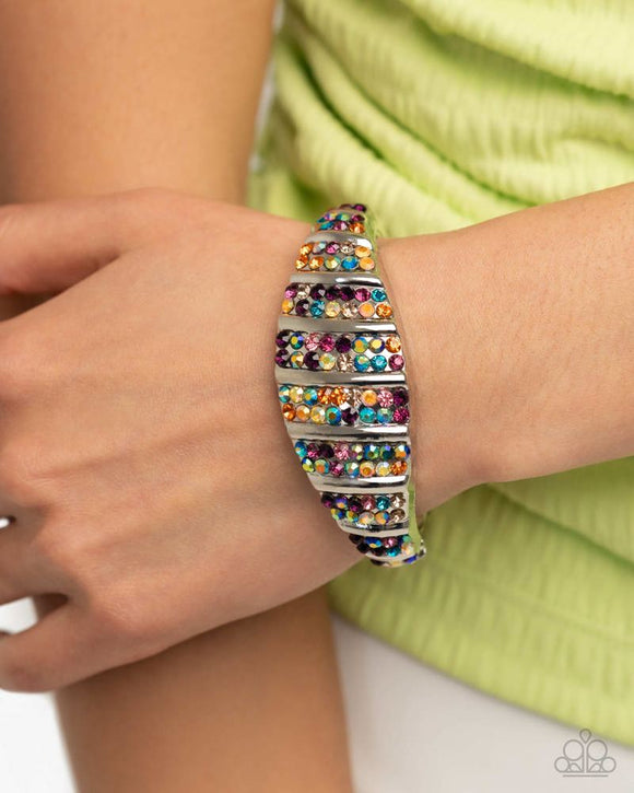 Refined Report • Multicolor