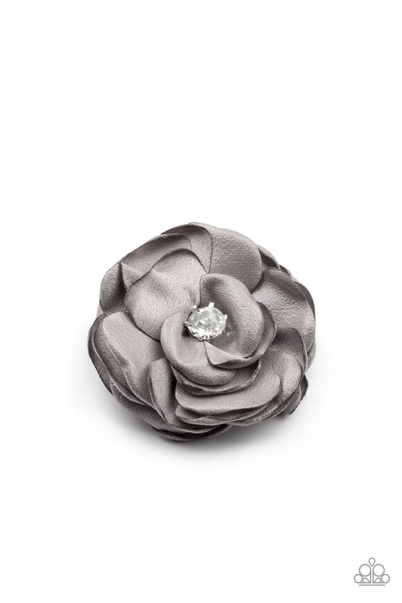 pampered-in-petals-silver