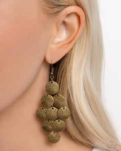 how-chime-flies-brass