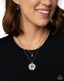 birthstone-beauty-blue-6226