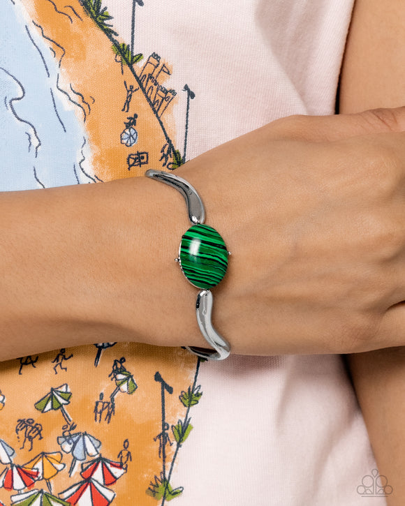 striped-sensation-green