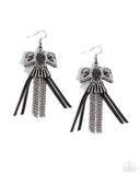 southwestern-selfie-black