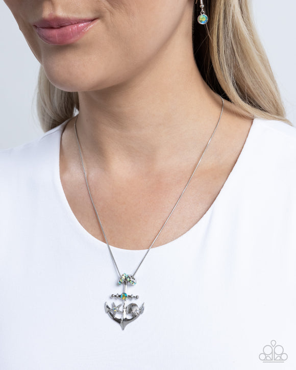 anchored-accent-green