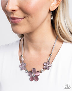 cats-eye-calm-pink