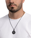 natural-navigator-black