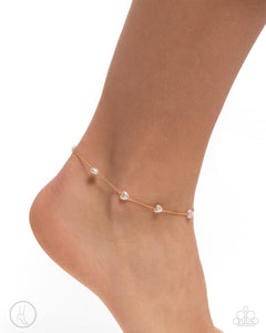 charming-court-gold