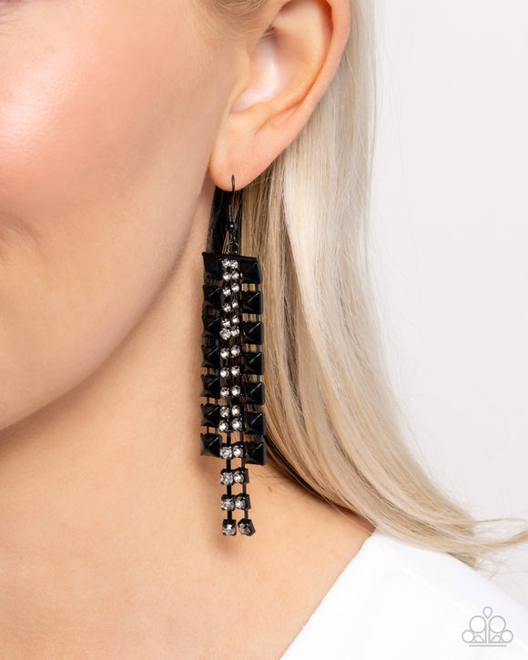 forceful-fringe-black