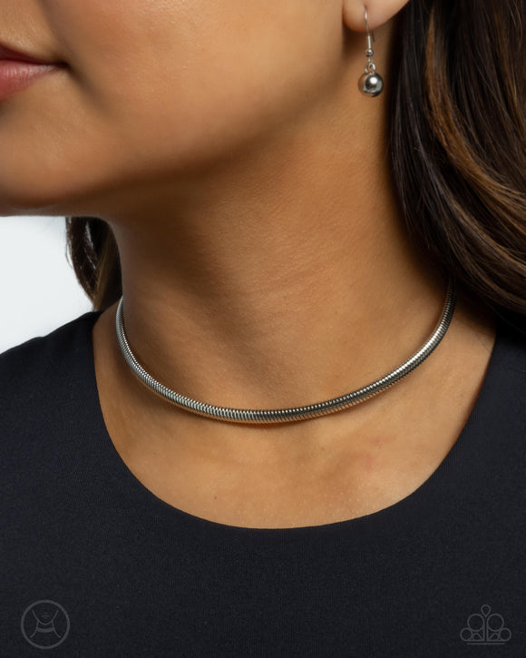 captivating-choker-silver
