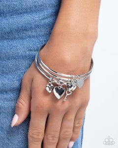 sealed-sweetheart-silver