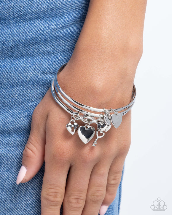 sealed-sweetheart-silver