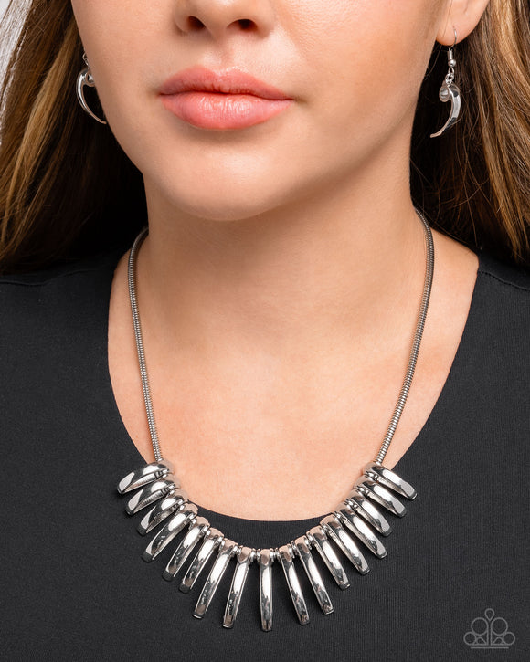 chasing-chic-silver