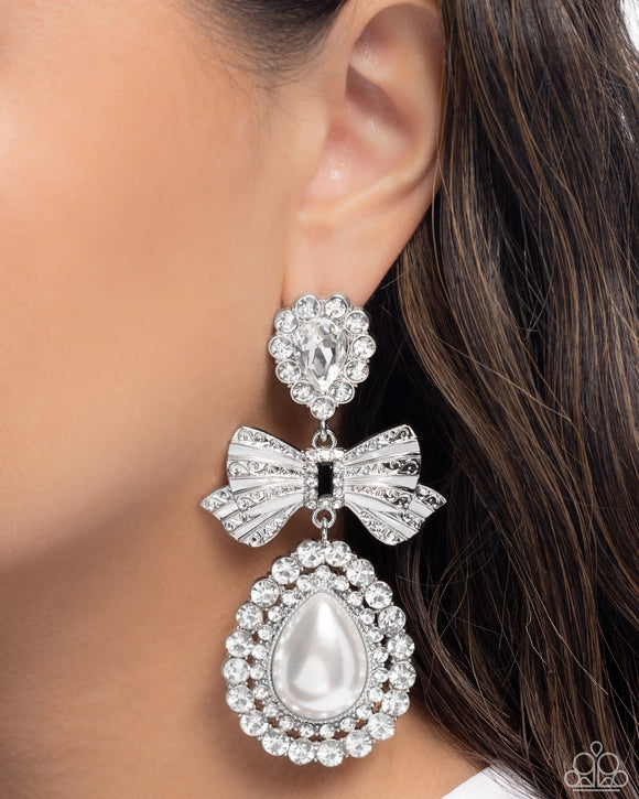 alluring-aesthetic-white