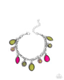 trim-teardrops-complete-look-2316