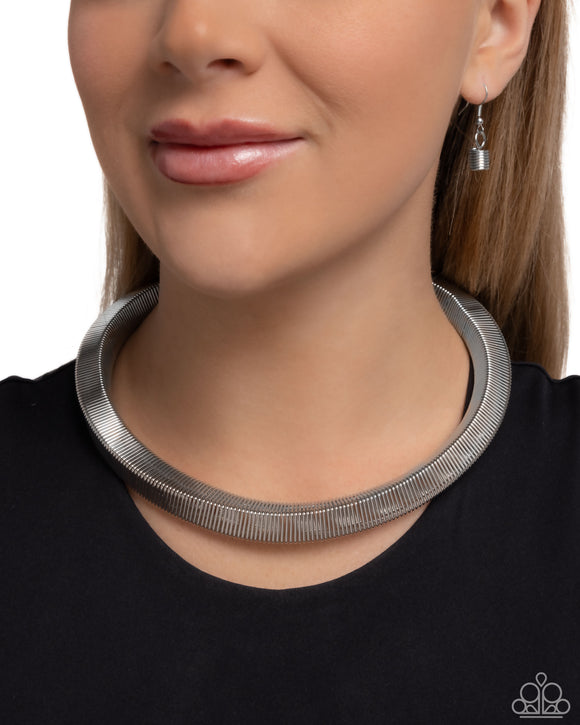 sleek-suite-silver