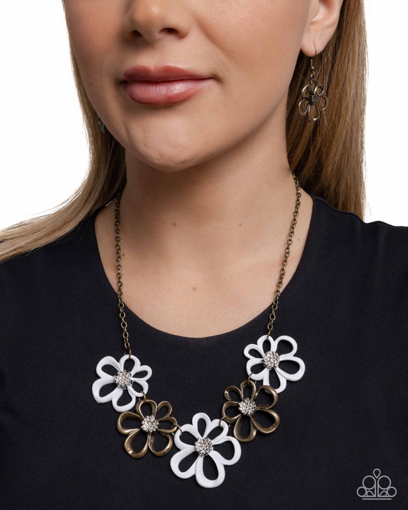 beau-bouquet-brass
