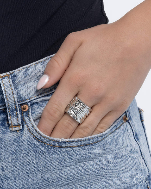 textured-tenor-silver