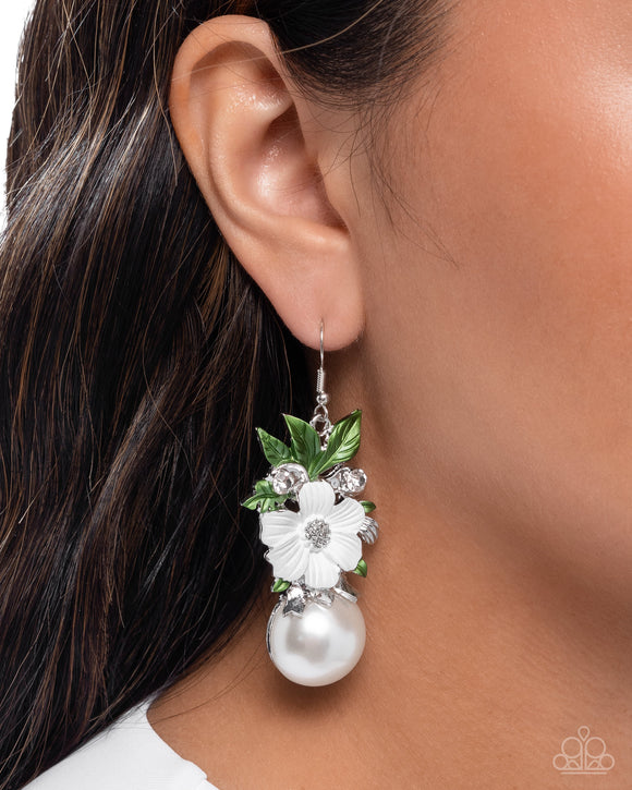 bouquet-beholder-white