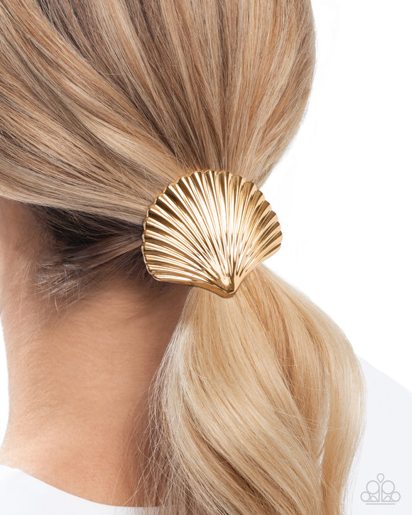 short-seashell-gold