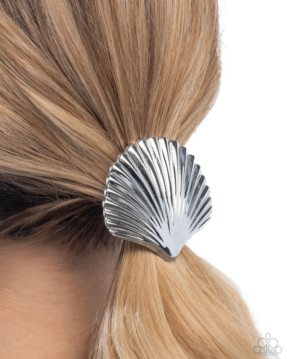 short-seashell-silver