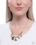 storybook-setting-gold