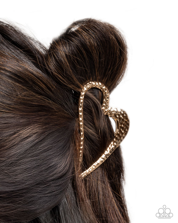 heartfelt-hint-gold