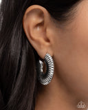 spontaneous-spirals-silver