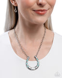 horseshoe-homage-white