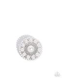 posh-paladin-white