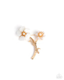 blooming-boutonniere-gold
