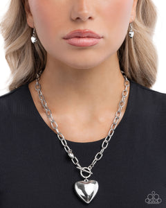 heartfelt-hangout-silver