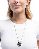 tree-frog-tapestry-green