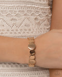 abstract-assumption-complete-look