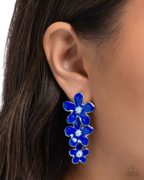 crack-of-bloom-blue