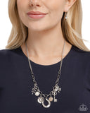 western-window-shopping-white