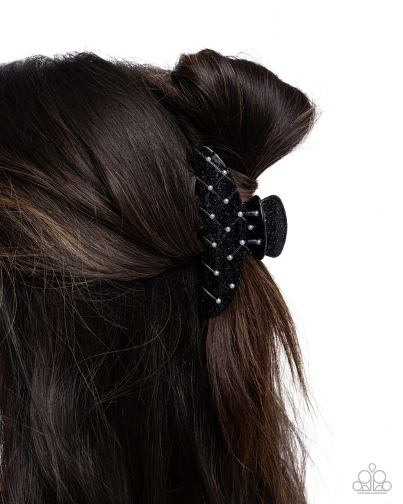 precise-pearls-black