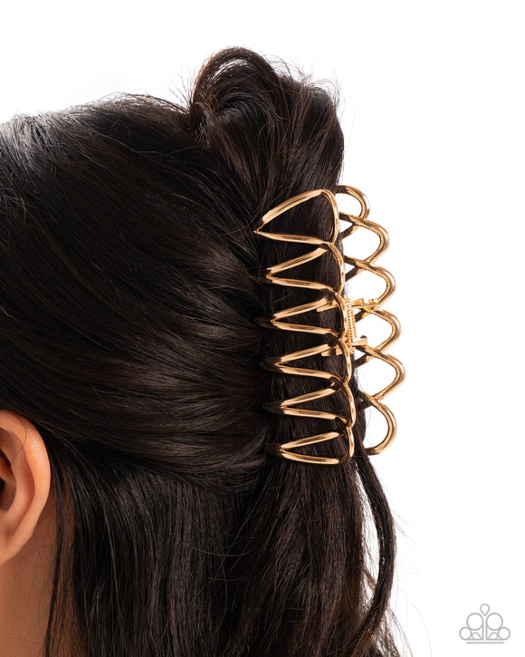 scalloped-showstopper-gold