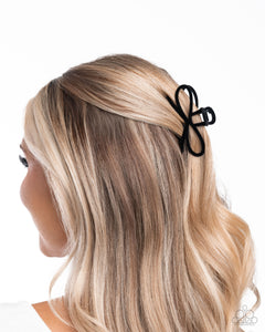 merry-bow-round-black