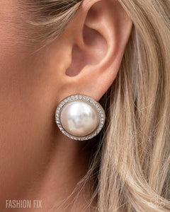 dazzling-duplicate-white