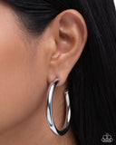 sinuous-sheen-silver