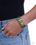 moderate-moment-green