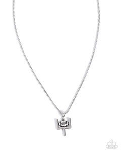 end-zone-edge-silver