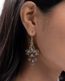 fancy-fleur-de-lis-gold