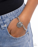 eiffel-tower-effect-silver