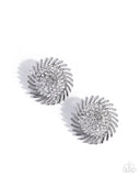 strategic-show-white