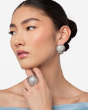 strategic-show-white