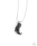 witchs-fitting-black