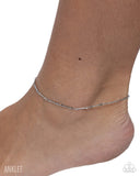 sophisticated-stand-silver