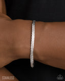 fighting-fact-silver