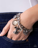 savior-is-born-multi